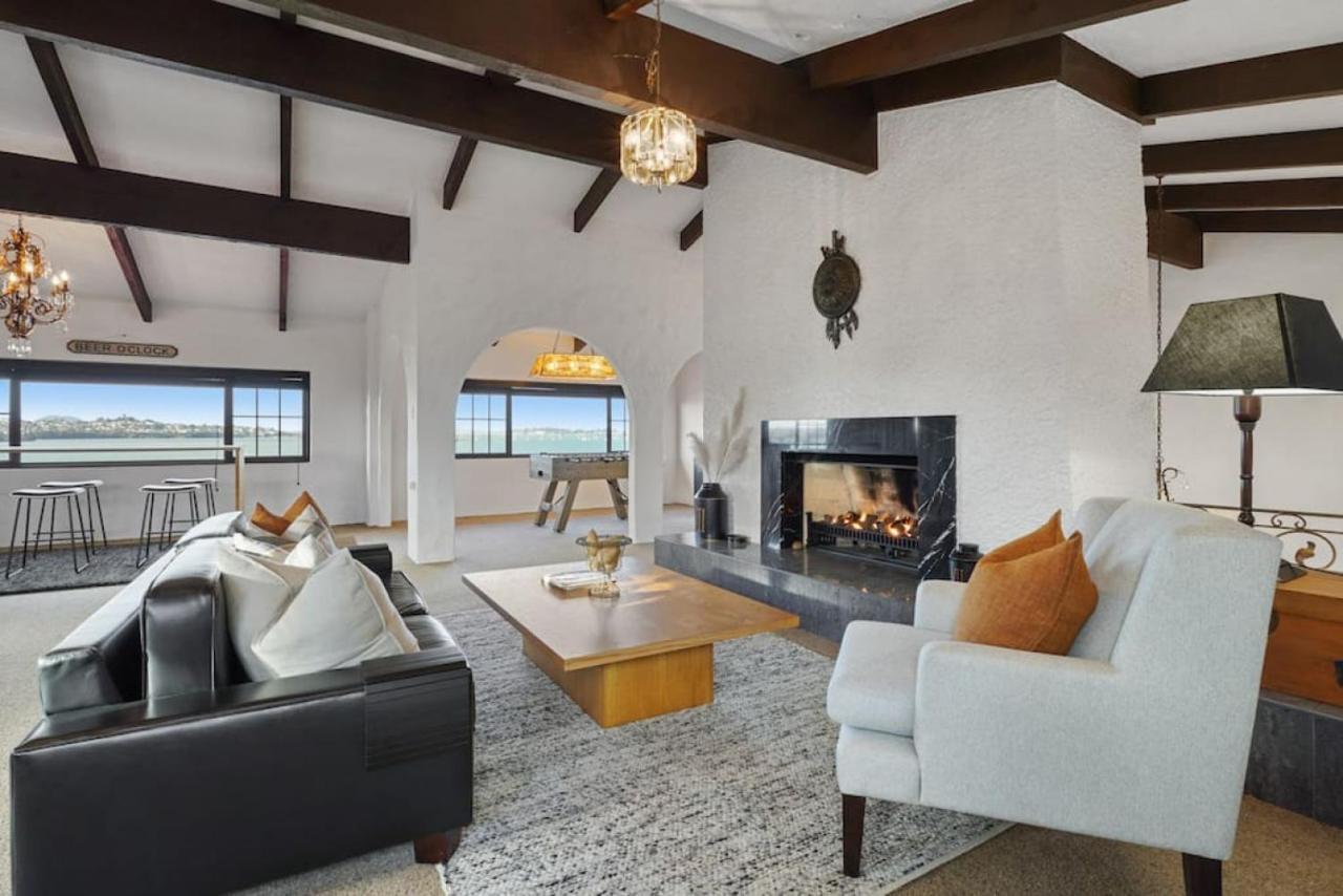 אוקלנד Magnificent Beachfront Mansion - Pool - Fireplace מראה חיצוני תמונה