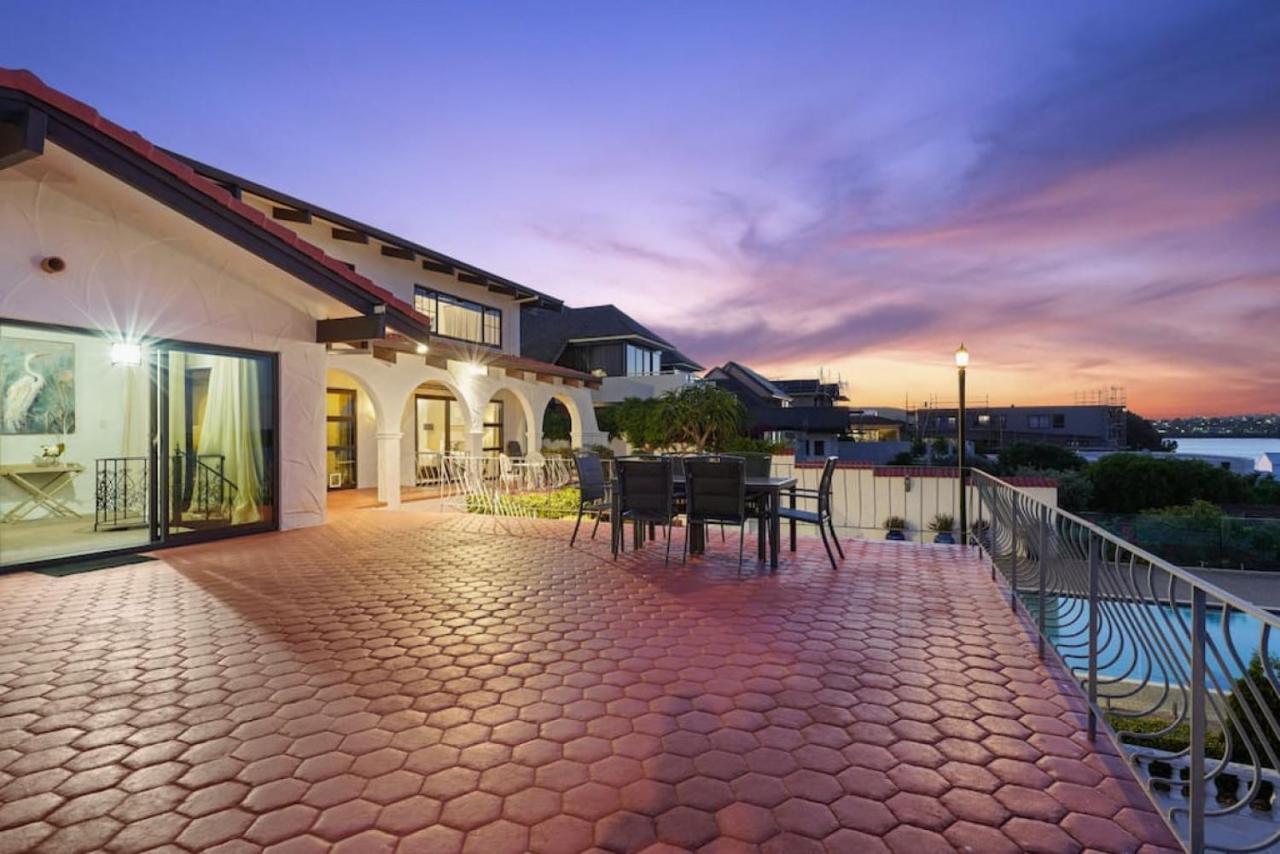 אוקלנד Magnificent Beachfront Mansion - Pool - Fireplace מראה חיצוני תמונה