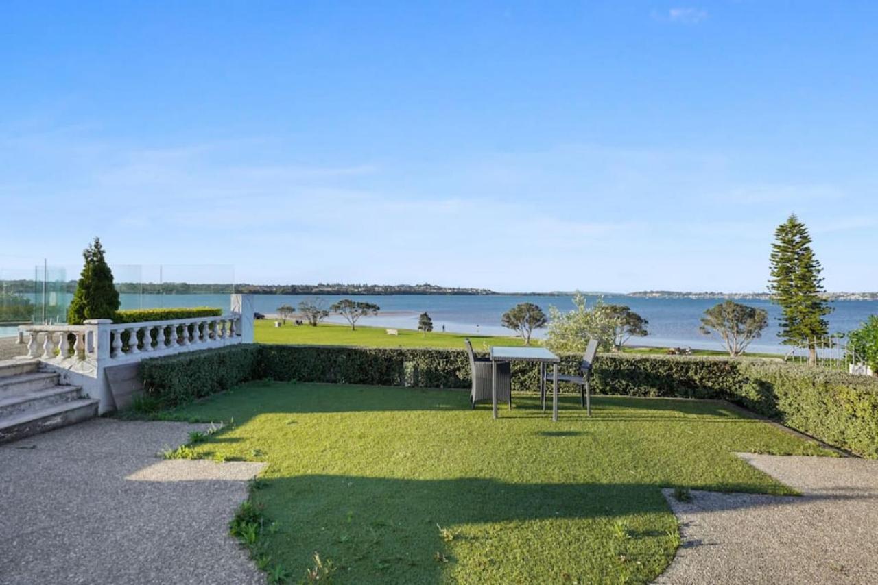 אוקלנד Magnificent Beachfront Mansion - Pool - Fireplace מראה חיצוני תמונה